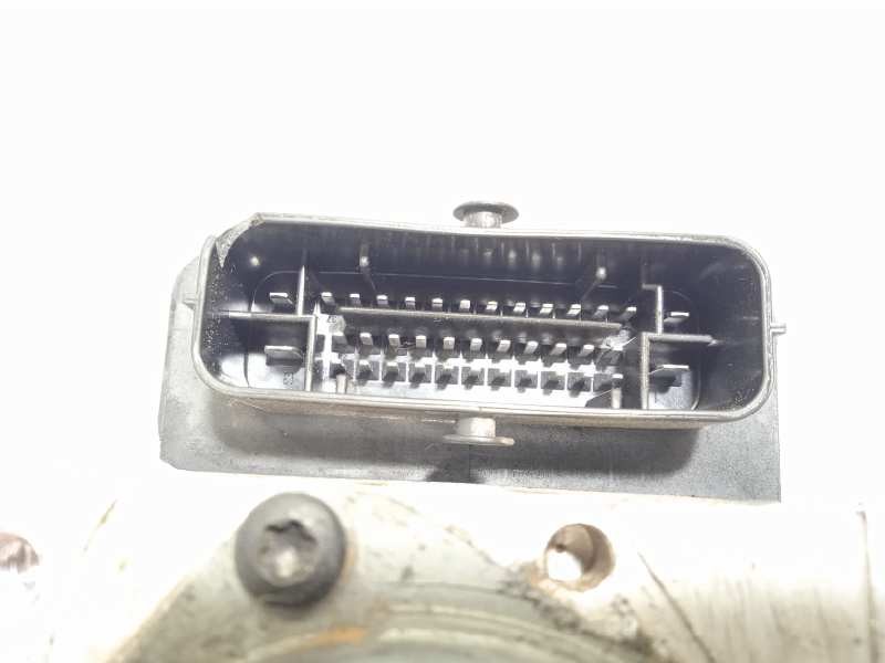 Recambio de abs para kia cee´d gt-line referencia OEM IAM 58920A2230 6158945200 A258920800