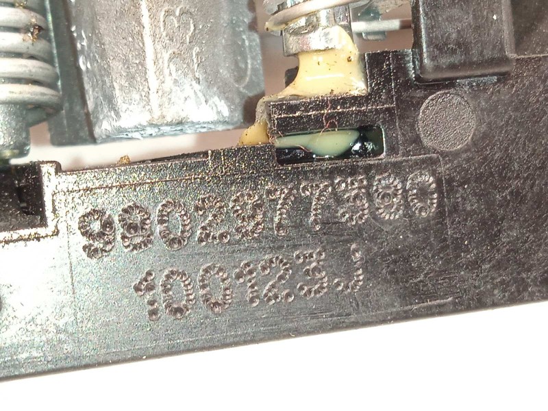 Recambio de maneta exterior delantera izquierda para peugeot 208 (p2) active referencia OEM IAM 9802977380  