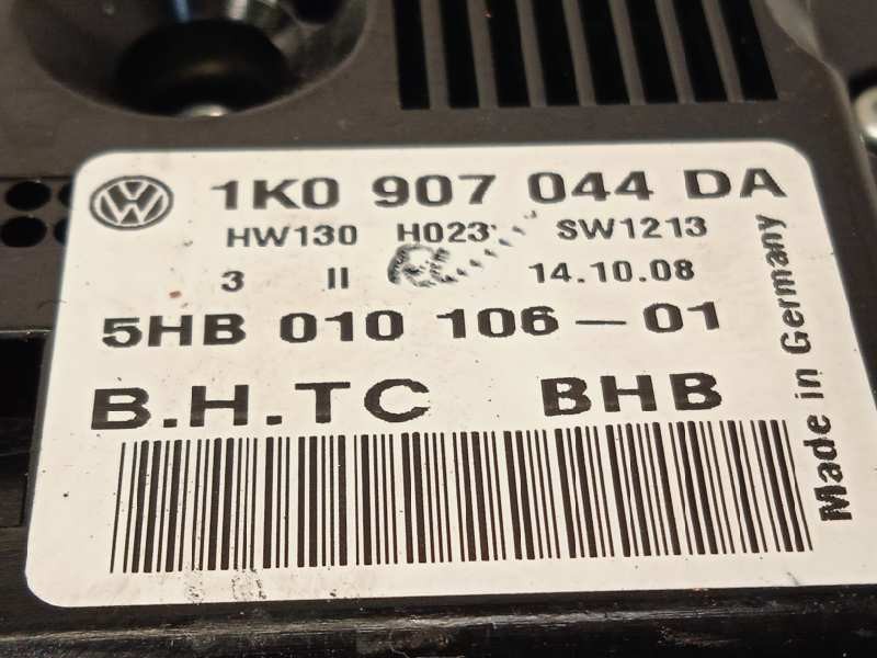 Recambio de mando climatizador para volkswagen scirocco (137) 2.0 tsi (147kw) referencia OEM IAM 1K0907044DA  