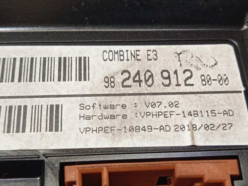 Recambio de cuadro instrumentos para citroën c4 cactus shine referencia OEM IAM 9824091280  