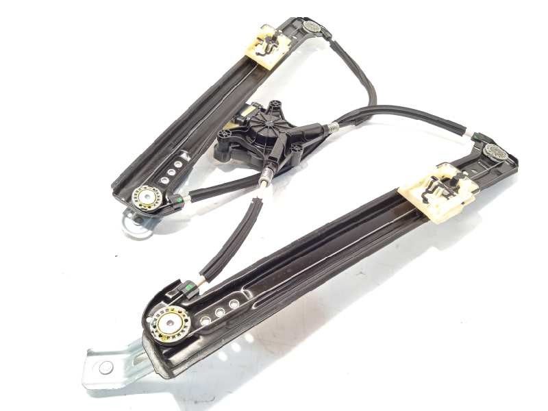 Recambio de elevalunas delantero derecho para seat ateca (kh7) style referencia OEM IAM 5Q0959802B  0130822716