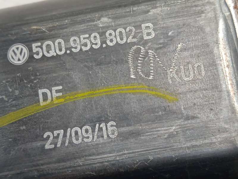 Recambio de elevalunas delantero derecho para seat ateca (kh7) style referencia OEM IAM 5Q0959802B  0130822716