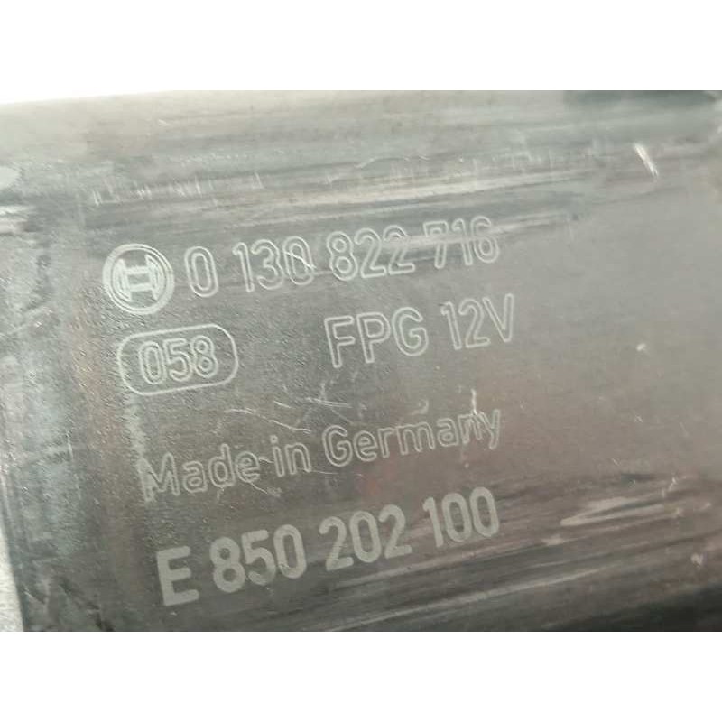 Recambio de elevalunas delantero derecho para seat ateca (kh7) style referencia OEM IAM 5Q0959802B  0130822716