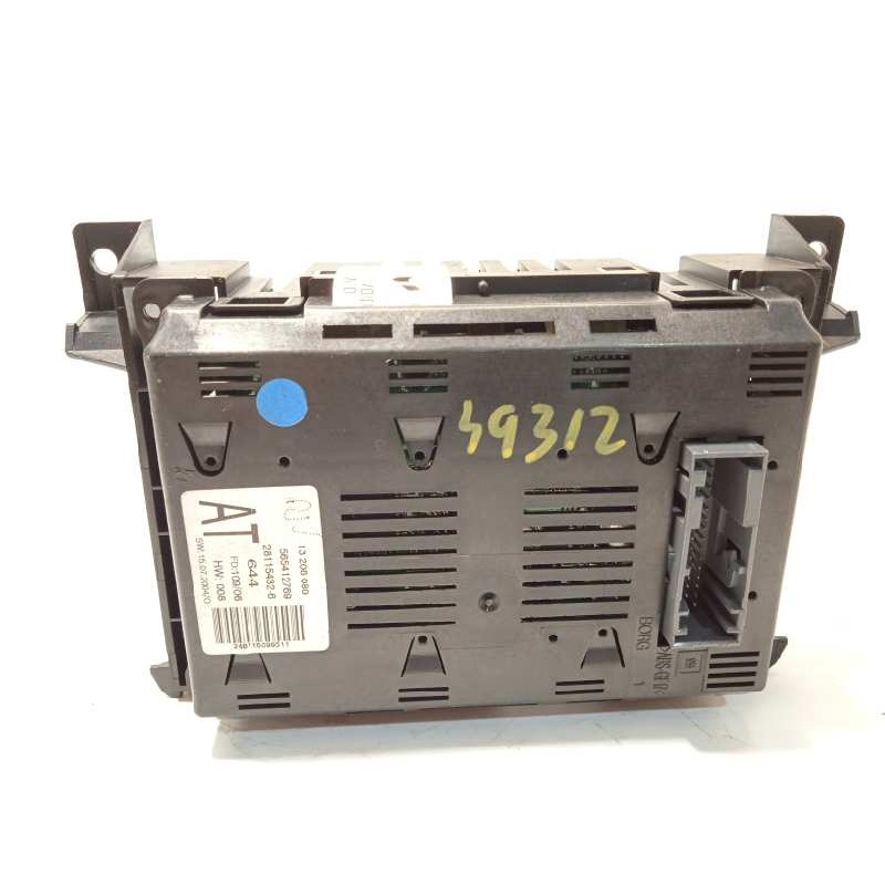 Recambio de pantalla multifuncion para opel astra gtc sport referencia OEM IAM 13208089  