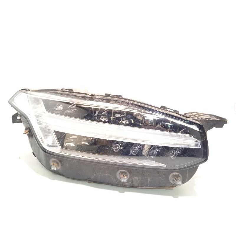 Recambio de faro derecho para volvo xc90 2.0 diesel cat referencia OEM IAM 31656990 31677039 89910616