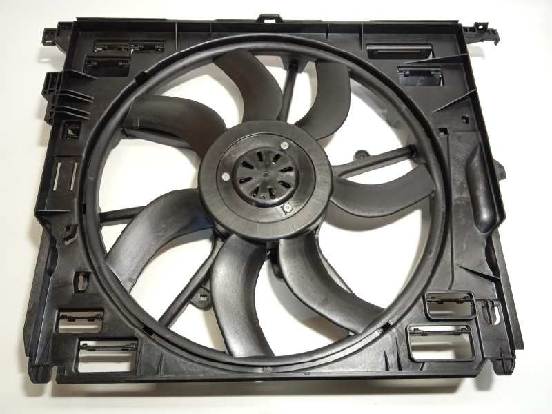 Recambio de electroventilador para bmw serie 5 lim. (f10) 530d referencia OEM IAM 17428509741  