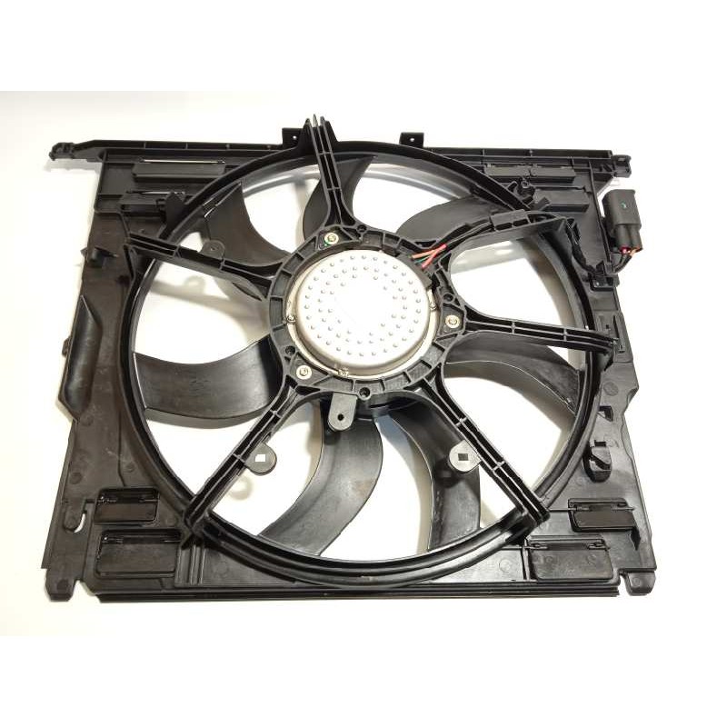 Recambio de electroventilador para bmw serie 5 lim. (f10) 530d referencia OEM IAM 17428509741  