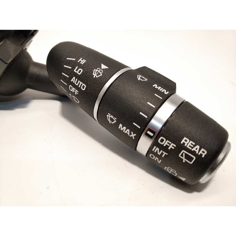 Recambio de mando limpia para land rover evoque 2.2 td4 cat referencia OEM IAM BJ323F973BB  LR024629