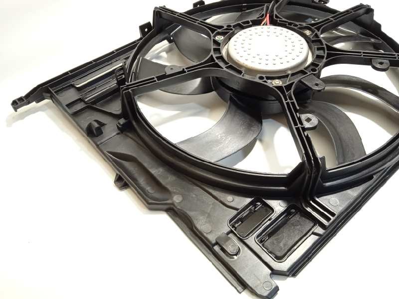 Recambio de electroventilador para bmw serie 5 lim. (f10) 530d referencia OEM IAM 17428509741  