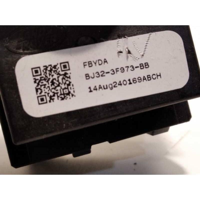 Recambio de mando limpia para land rover evoque 2.2 td4 cat referencia OEM IAM BJ323F973BB  LR024629