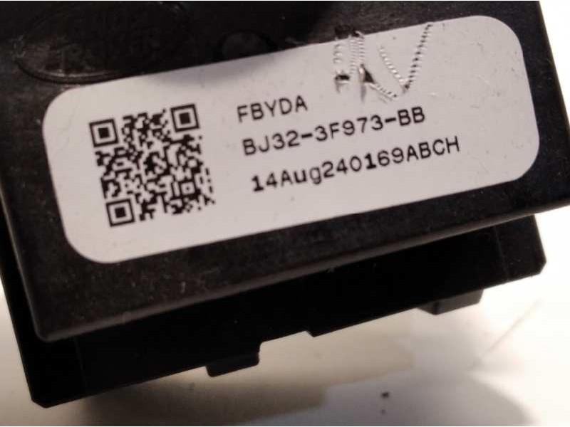 Recambio de mando limpia para land rover evoque 2.2 td4 cat referencia OEM IAM BJ323F973BB  LR024629