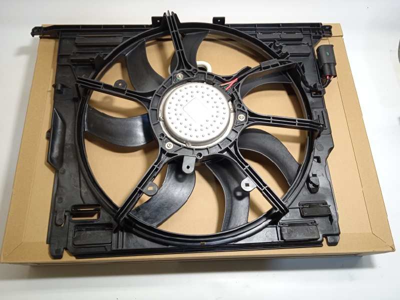 Recambio de electroventilador para bmw serie 5 lim. (f10) 530d referencia OEM IAM 17428509741  