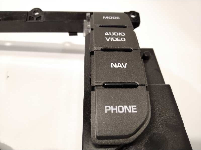 Recambio de mando multifuncion para land rover evoque 2.2 td4 cat referencia OEM IAM EJ3218C858DC 14111104 19A164B