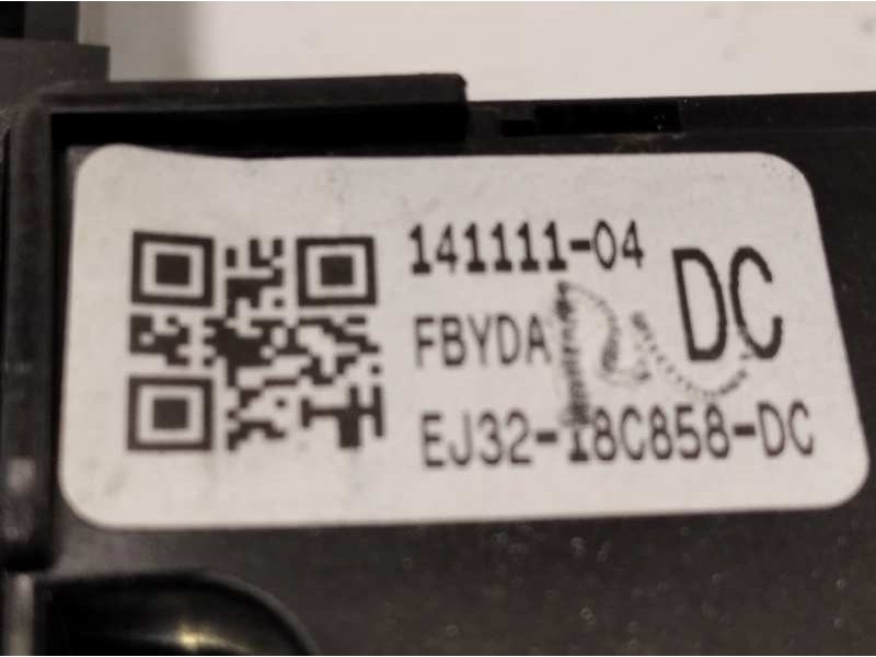 Recambio de mando multifuncion para land rover evoque 2.2 td4 cat referencia OEM IAM EJ3218C858DC 14111104 19A164B