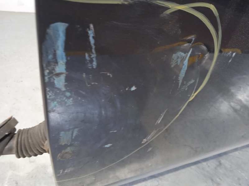 Recambio de puerta delantera izquierda para kia carens (un) 2.0 crdi referencia OEM IAM 760031D010  