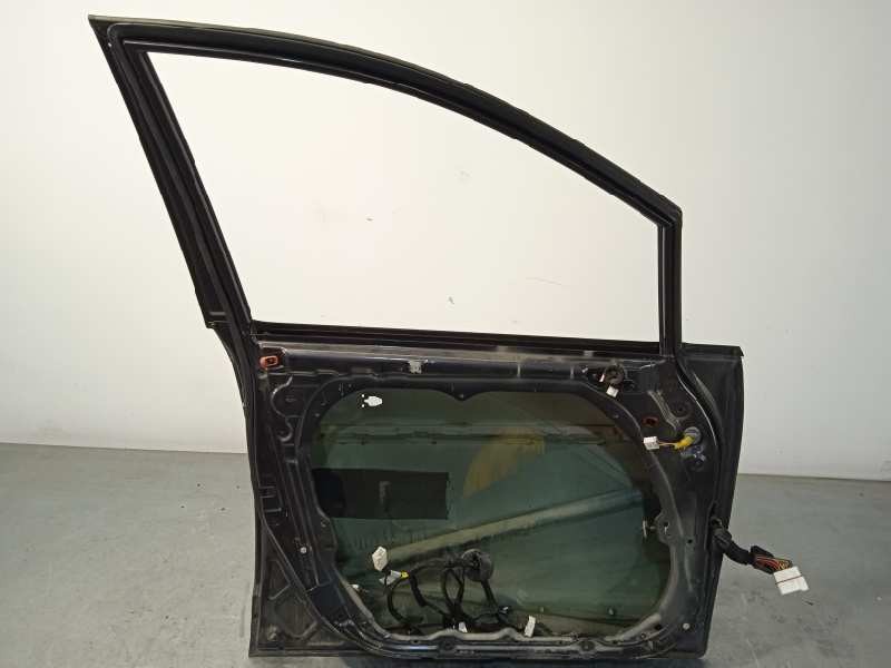 Recambio de puerta delantera izquierda para kia carens (un) 2.0 crdi referencia OEM IAM 760031D010  