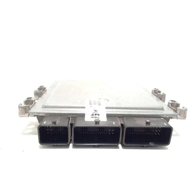 Recambio de centralita motor uce para renault kadjar 1.3 tce referencia OEM IAM 237104661S  237104659S