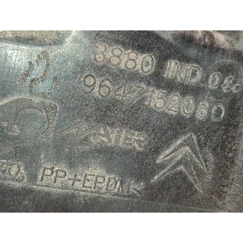 Recambio de tapa exterior combustible para citroën c4 berlina cool referencia OEM IAM 9647152080  1517C1