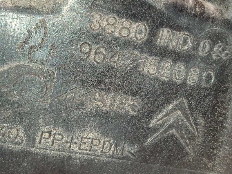 Recambio de tapa exterior combustible para citroën c4 berlina cool referencia OEM IAM 9647152080  1517C1