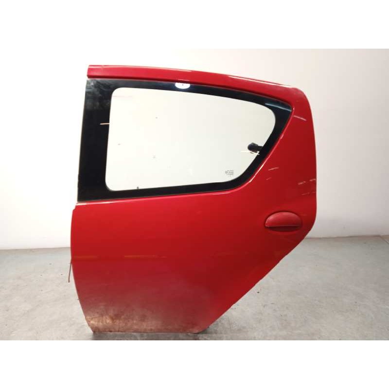 Recambio de puerta trasera izquierda para toyota aygo (kgb/wnb) básico referencia OEM IAM 670040H010  