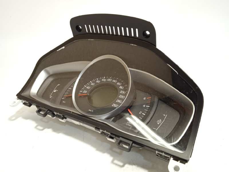 Recambio de cuadro instrumentos para volvo xc60 2.0 diesel cat referencia OEM IAM 36001773  P31327747