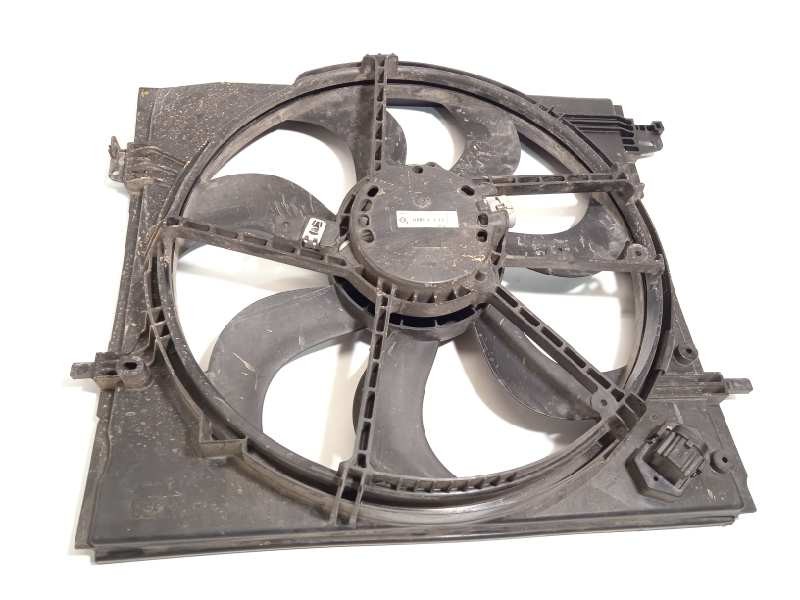 Recambio de electroventilador para renault kadjar 1.3 tce referencia OEM IAM 214814EA0A  