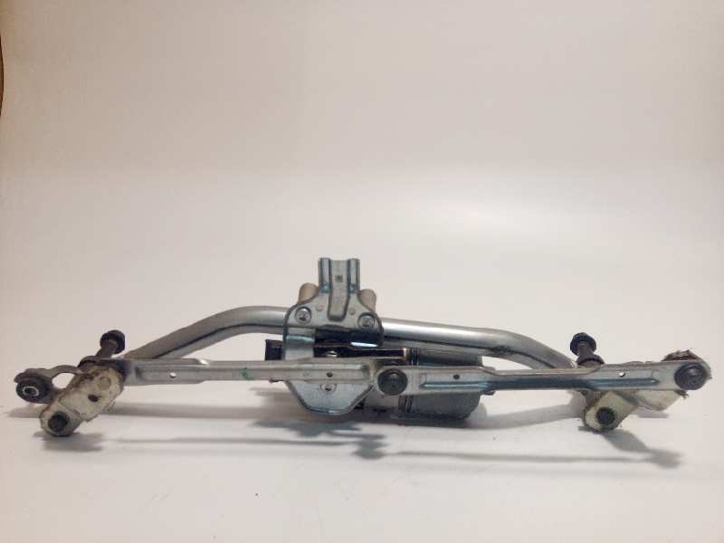 Recambio de motor limpia delantero para peugeot 208 active referencia OEM IAM 9673222580  3397021391