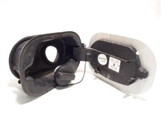 Recambio de tapa exterior combustible para renault kadjar 1.3 tce referencia OEM IAM 781204304R  788329267R 2