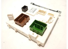 Recambio de caja reles / fusibles para volvo xc90 2.0 diesel cat referencia OEM IAM 32217336  32217336AA 2