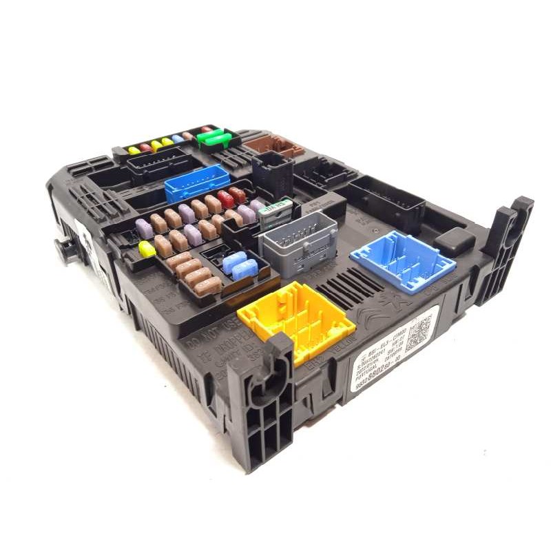 Recambio de caja reles / fusibles para citroën c3 aircross feel referencia OEM IAM 9832880280  28709099