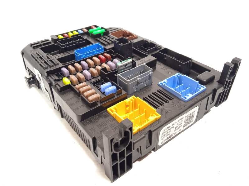 Recambio de caja reles / fusibles para citroën c3 aircross feel referencia OEM IAM 9832880280  28709099