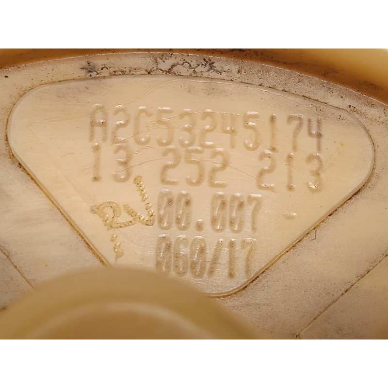 Recambio de bomba combustible para opel corsa e business referencia OEM IAM 13252213  A2C53245174