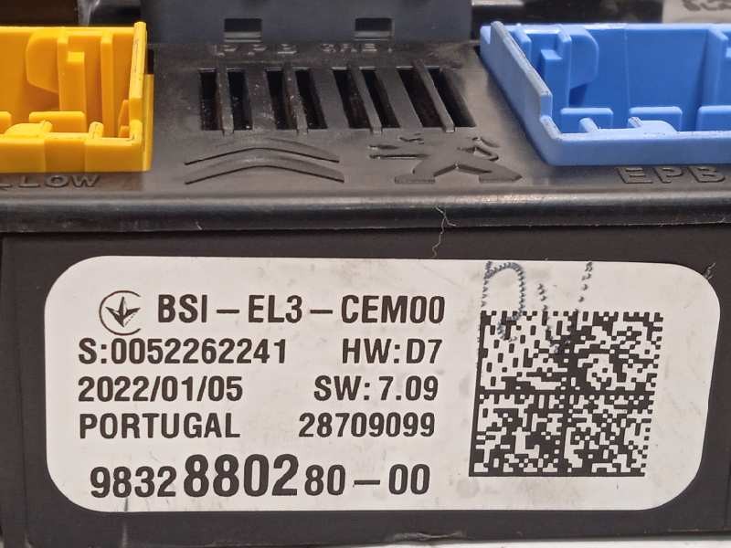Recambio de caja reles / fusibles para citroën c3 aircross feel referencia OEM IAM 9832880280  28709099