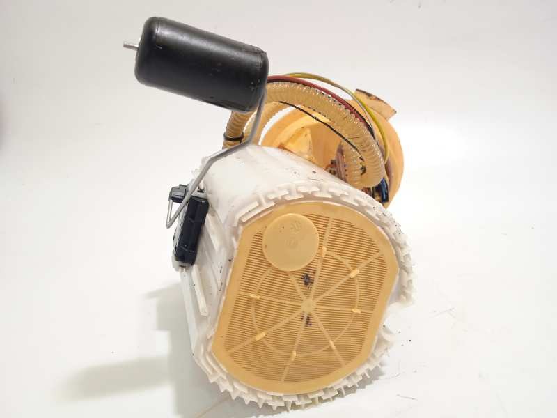 Recambio de bomba combustible para volvo xc90 2.0 diesel cat referencia OEM IAM 31372615  