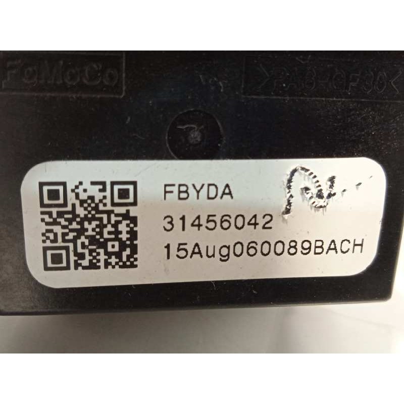 Recambio de mando limpia para volvo v60 kombi momentum referencia OEM IAM 31456042  