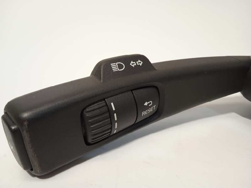 Recambio de mando luces para volvo v60 kombi momentum referencia OEM IAM 31456045  
