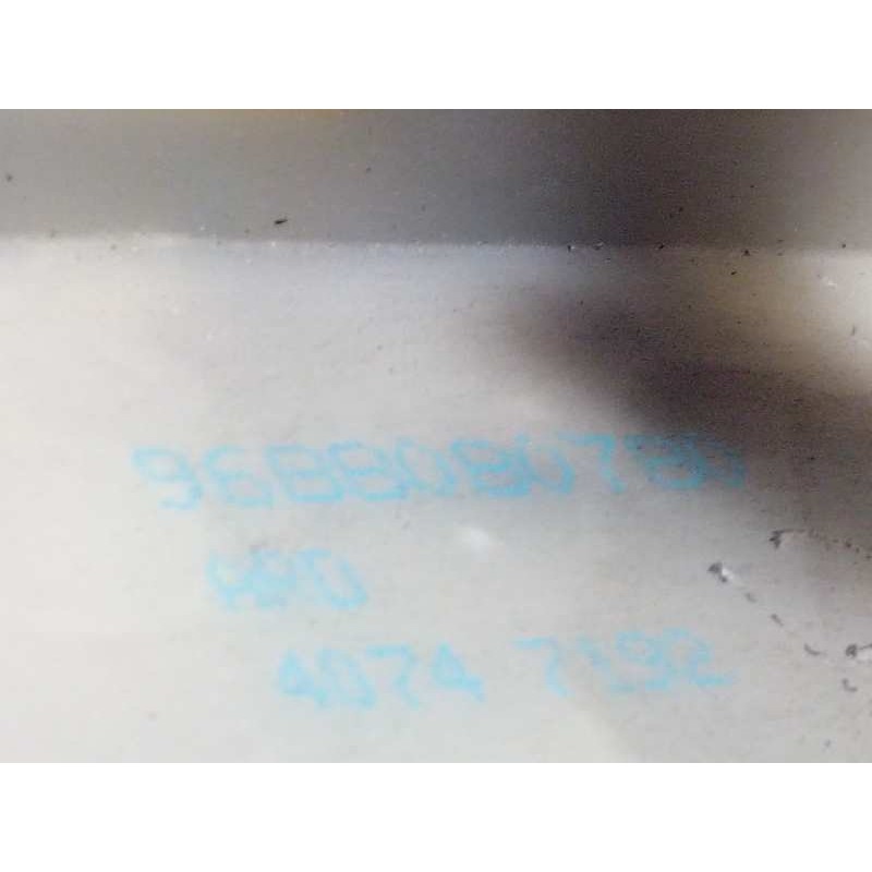 Recambio de cerradura puerta trasera derecha para peugeot 208 active referencia OEM IAM 9688080780  