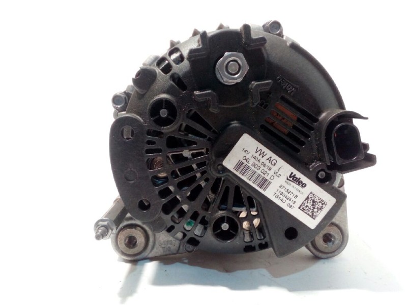Recambio de alternador para audi a3 sedán (8vm) 30 tdi s line referencia OEM IAM 04L903021D  TG14C097