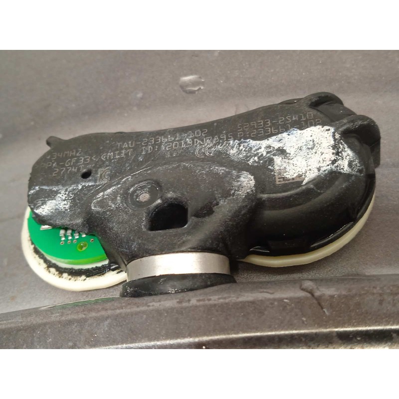 Recambio de llanta para kia sportage drive 4x2 referencia OEM IAM 529103W610  