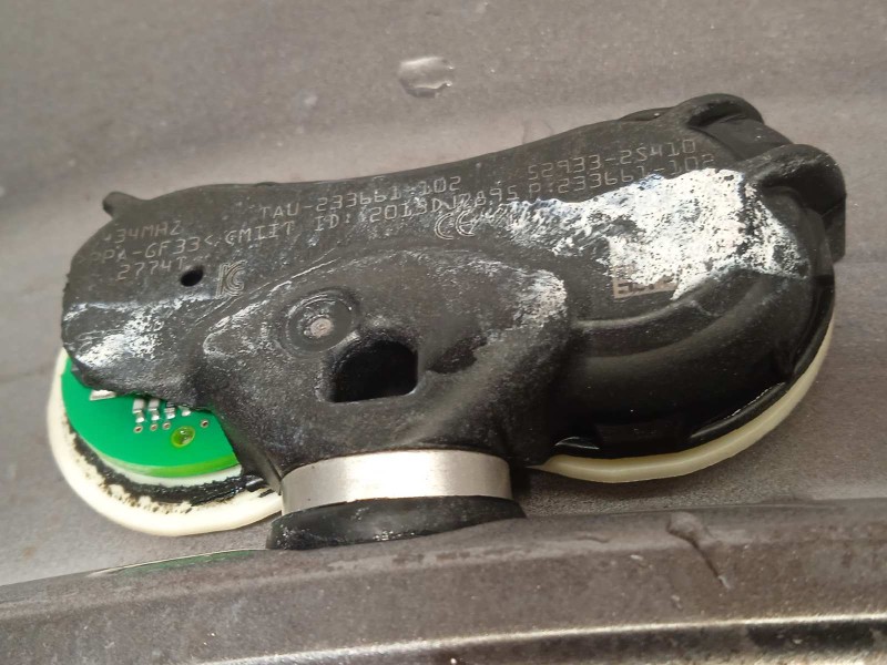 Recambio de llanta para kia sportage drive 4x2 referencia OEM IAM 529103W610  