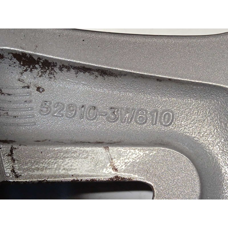 Recambio de llanta para kia sportage drive 4x2 referencia OEM IAM 529103W610  