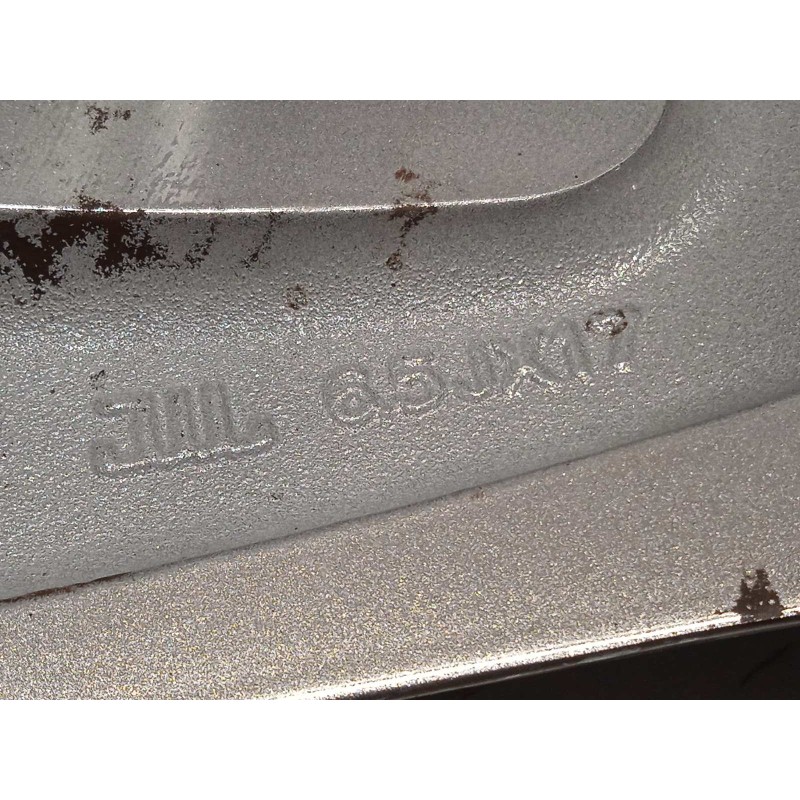 Recambio de llanta para kia sportage drive 4x2 referencia OEM IAM 529103W610  