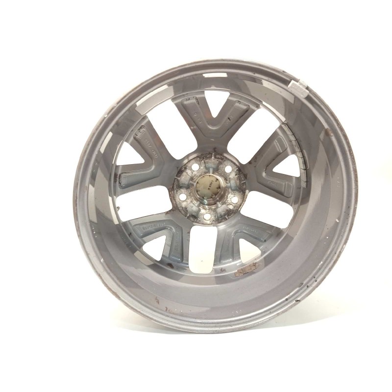 Recambio de llanta para kia sportage drive 4x2 referencia OEM IAM 529103W610  