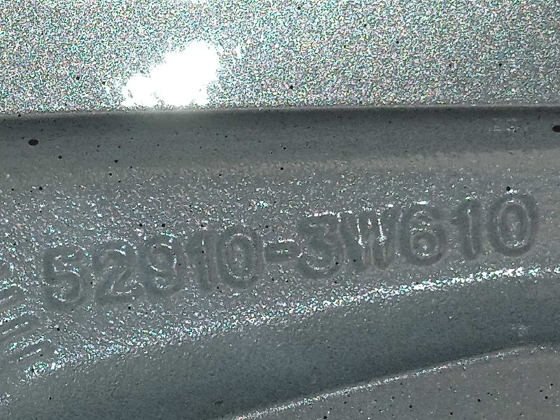 Recambio de llanta para kia sportage drive 4x2 referencia OEM IAM 529103W610  