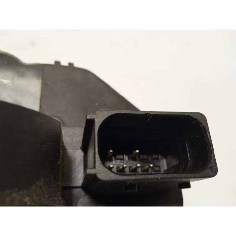 Recambio de cerradura puerta delantera derecha para chevrolet aveo 1.2 cat referencia OEM IAM 13579523  