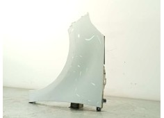 Recambio de aleta delantera izquierda para renault scenic iii authentique referencia OEM IAM 631017581R   2