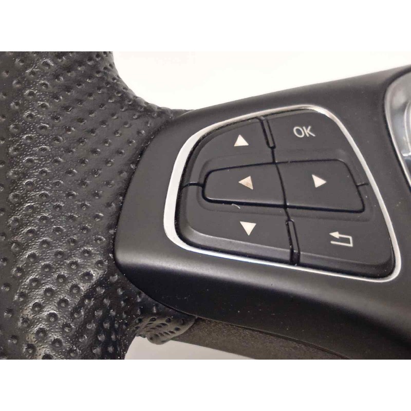 Recambio de volante para mercedes-benz clase gla (w156) gla 180 (156.942) referencia OEM IAM A0004607311  A00046073119E38