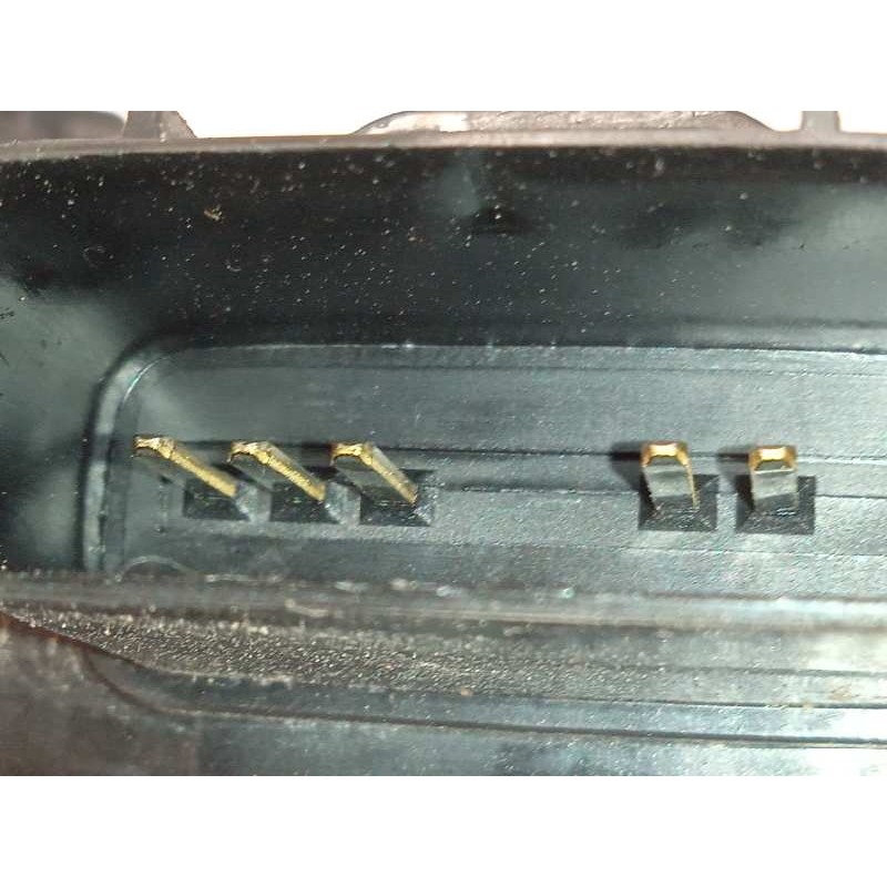 Recambio de cerradura puerta trasera derecha para kia niro referencia OEM IAM 81420G5000  