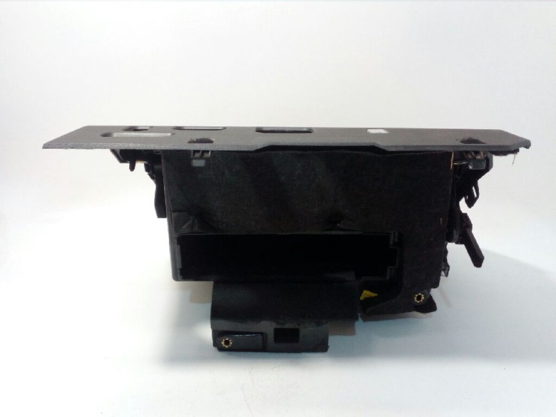 Recambio de guantera para audi a3 sedán (8vm) 30 tdi s line referencia OEM IAM 8V1857035D  8V1857035D6PS