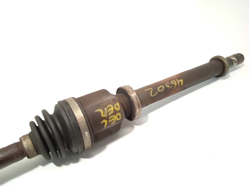 Recambio de transmision delantera derecha para renault scenic iii authentique referencia OEM IAM 8200788674  